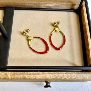 Retro Red and Gold Dangly‎ Earrings